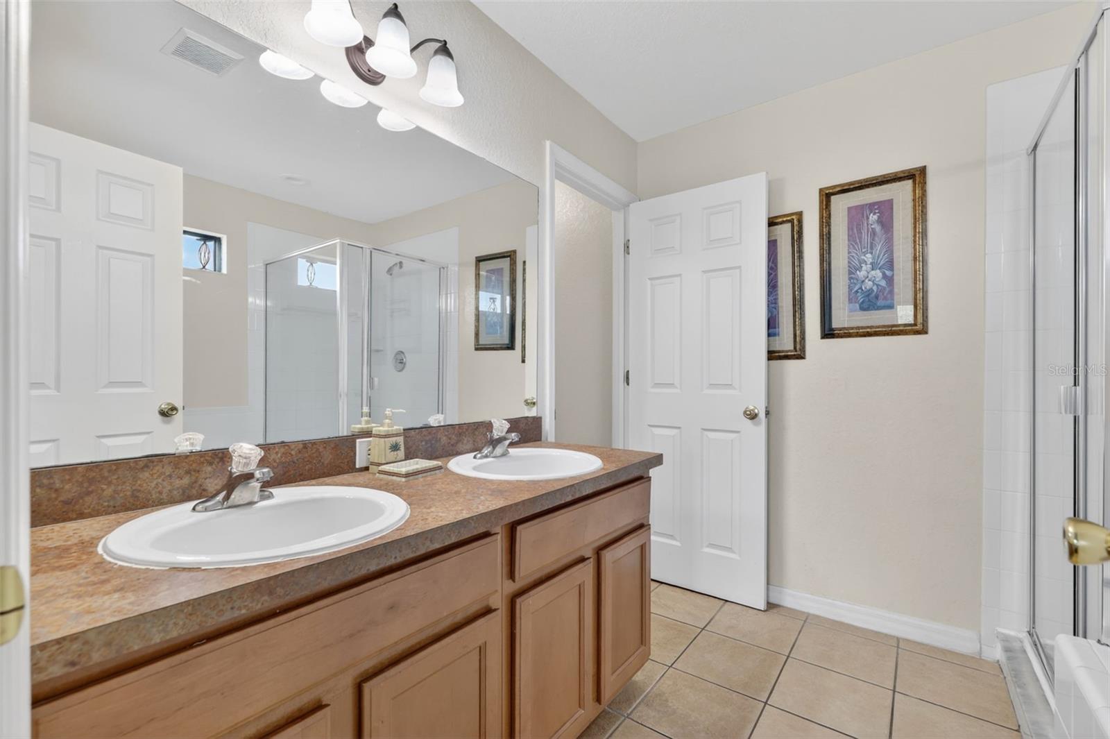 HIGH GROVE UNIT 2 - Residential