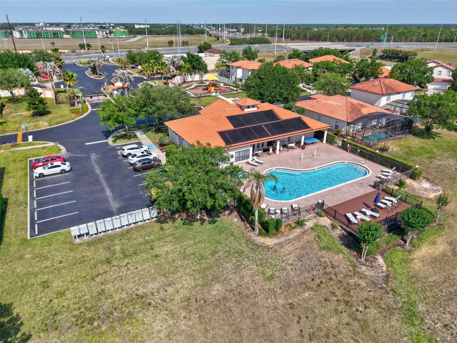 HIGH GROVE UNIT 2 - Residential