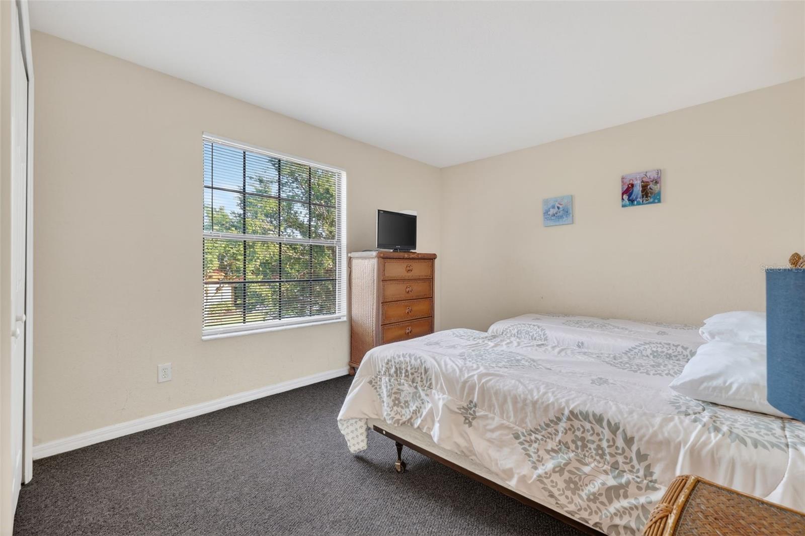 HIGH GROVE UNIT 2 - Residential