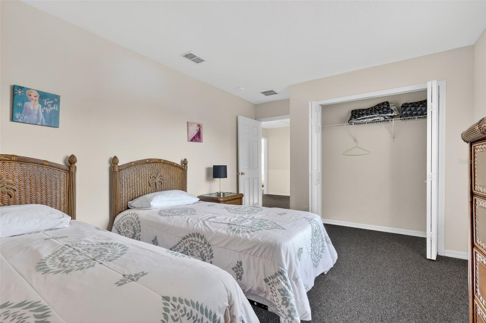 HIGH GROVE UNIT 2 - Residential