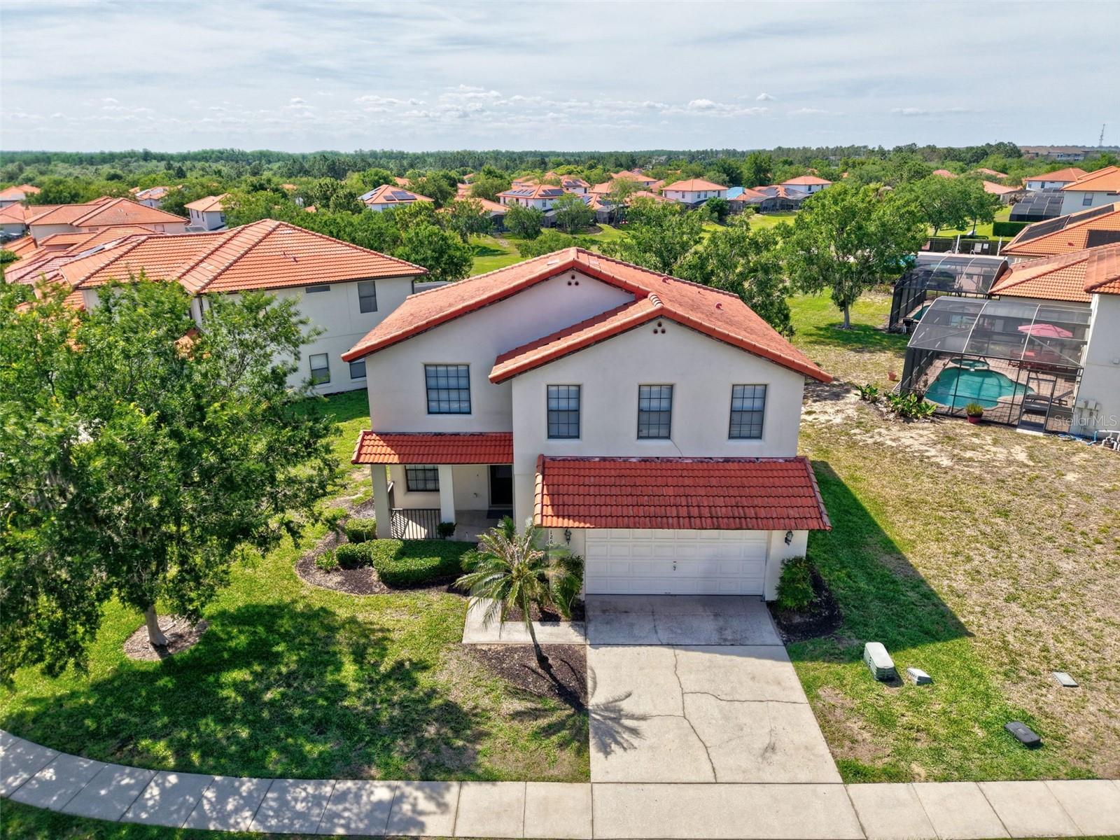 HIGH GROVE UNIT 2 - Residential