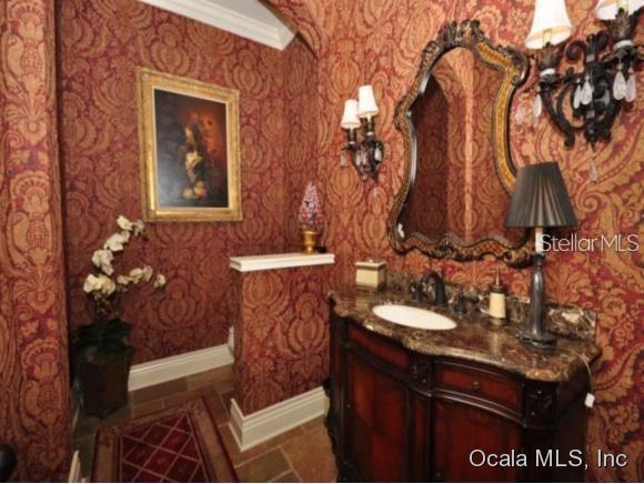 GOLDEN OCALA UN 01 - Residential