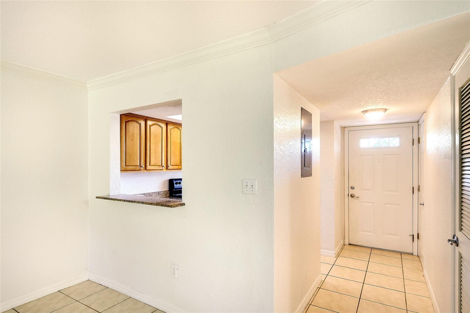 924 LA COSTA CIRCLE 8