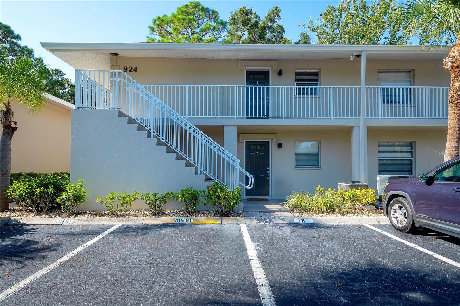 One or more photo(s) has been virtually staged. Value-Priced for a Quick Sale – Just Minutes to Downtown Sarasota!
Location, lifestyle, and value all come together in this hidden gem! Perfectly situated just minutes from the vibrant heart of Downtown Sarasota, this 2-bedroom, 1-bath CONDO puts world-class dining, theater, arts, boutique shopping, and award-winning Gulf Coast beaches right at your fingertips. Love the outdoors? The Legacy Trail is practically next door for biking, running, or leisurely walks, while Ed Smith Stadium—spring training home of the Baltimore Orioles—is just around the corner.
Set in a secure, gated community, you’ll enjoy the amenities including two sparkling pools (one heated), fitness room, recreation clubhouse, and acres of park-like green space with winding sidewalks. Your screened-in patio offers a peaceful view of lush, private grounds—perfect for morning coffee, afternoon happy hr. or early evening relaxation with a great book!. Inside, neutral paint tones, tile flooring in the main living areas, granite and SS in kitchen, along with stackable front load washer/dryer. The seller is even including a ONE YEAR HOME WARRANTY for peace of mind. Whether you’re looking for a seasonal getaway or a year-round residence, this location makes it effortless to embrace the Florida lifestyle—right in the center of it all. Act fast—this is one of the best values so close to downtown Sarasota!