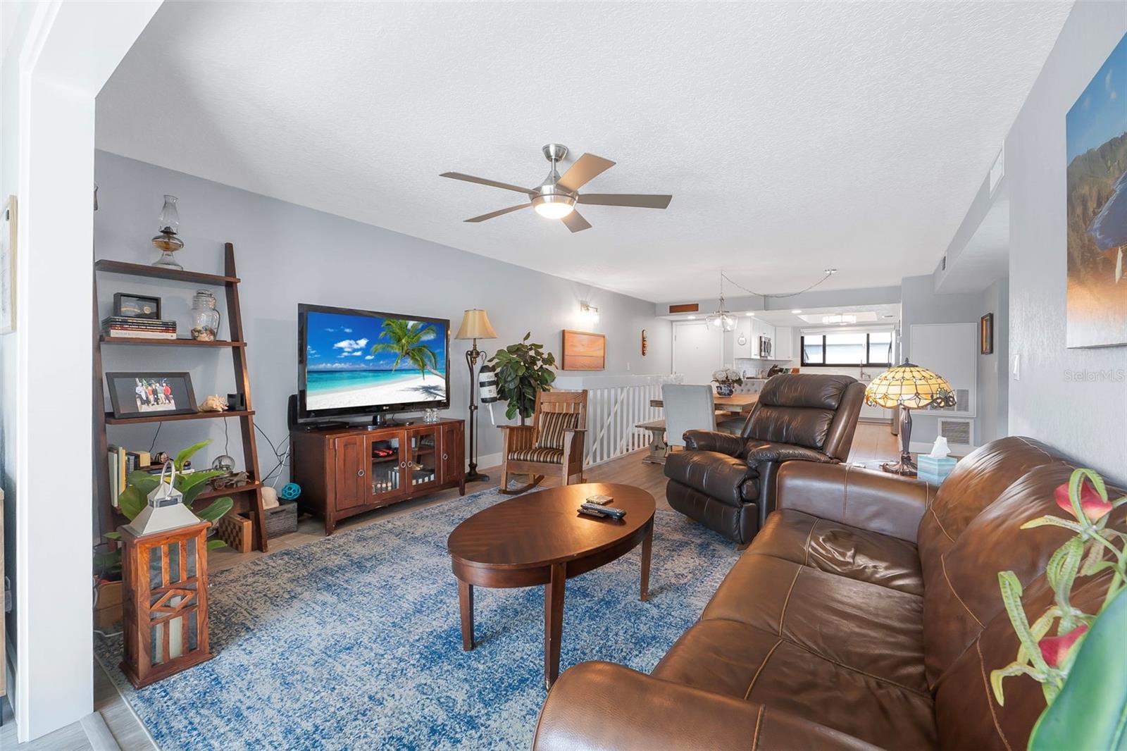 CEDAR ISLAND CLUB CONDO PH 01 - Residential