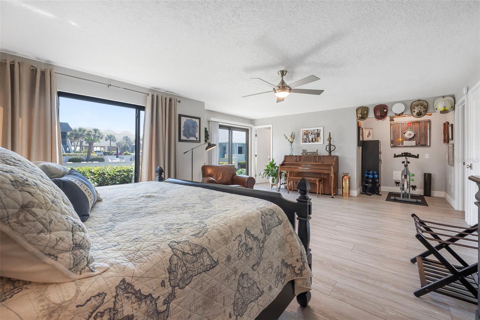 CEDAR ISLAND CLUB CONDO PH 01 - Residential