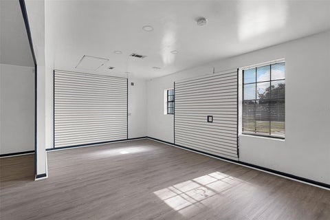 Tiny photo for 697 E Anderson Road, Groveland, FL 34736 (MLS # G5116957)