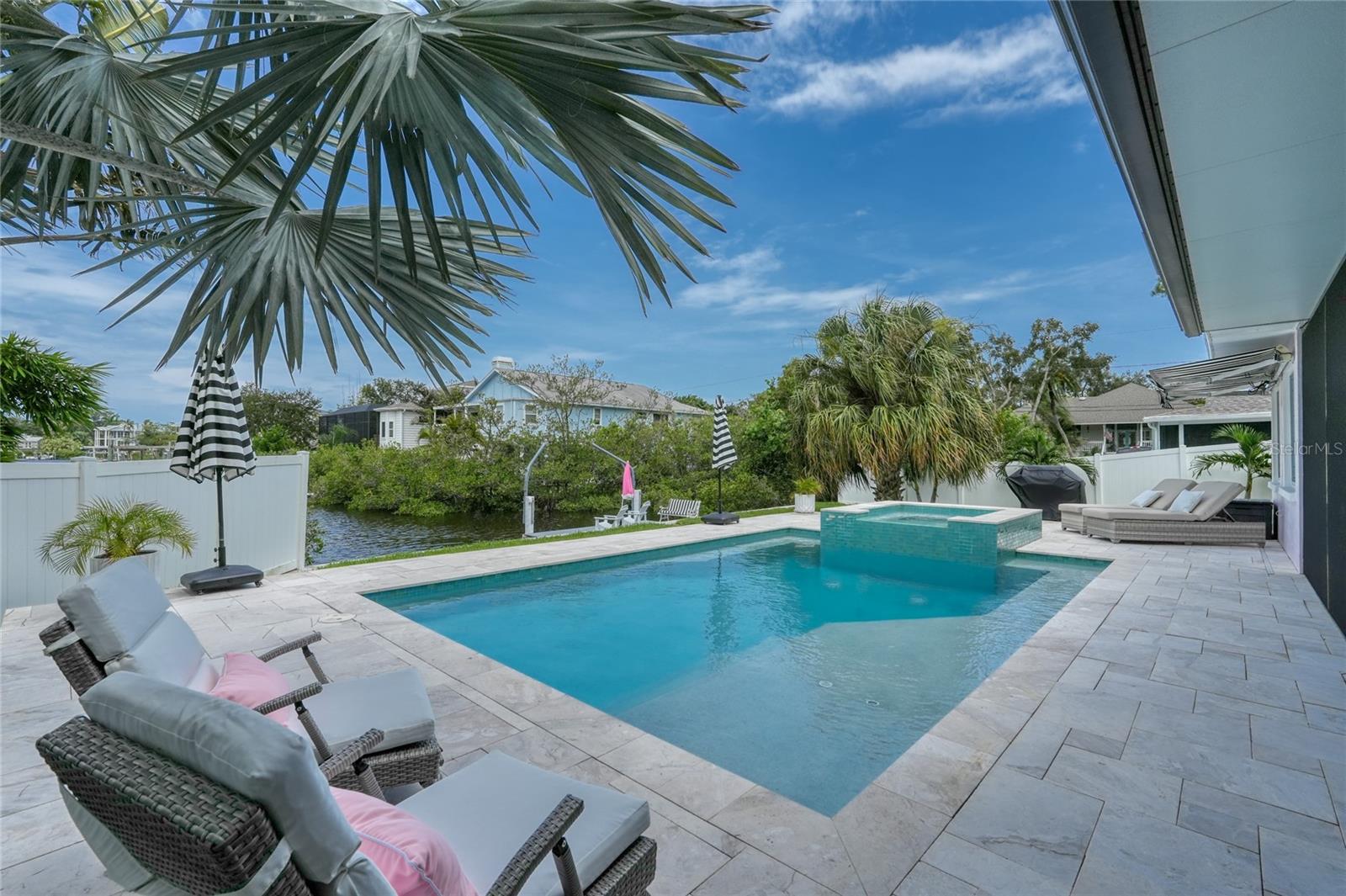 223 PINECREST DRIVE