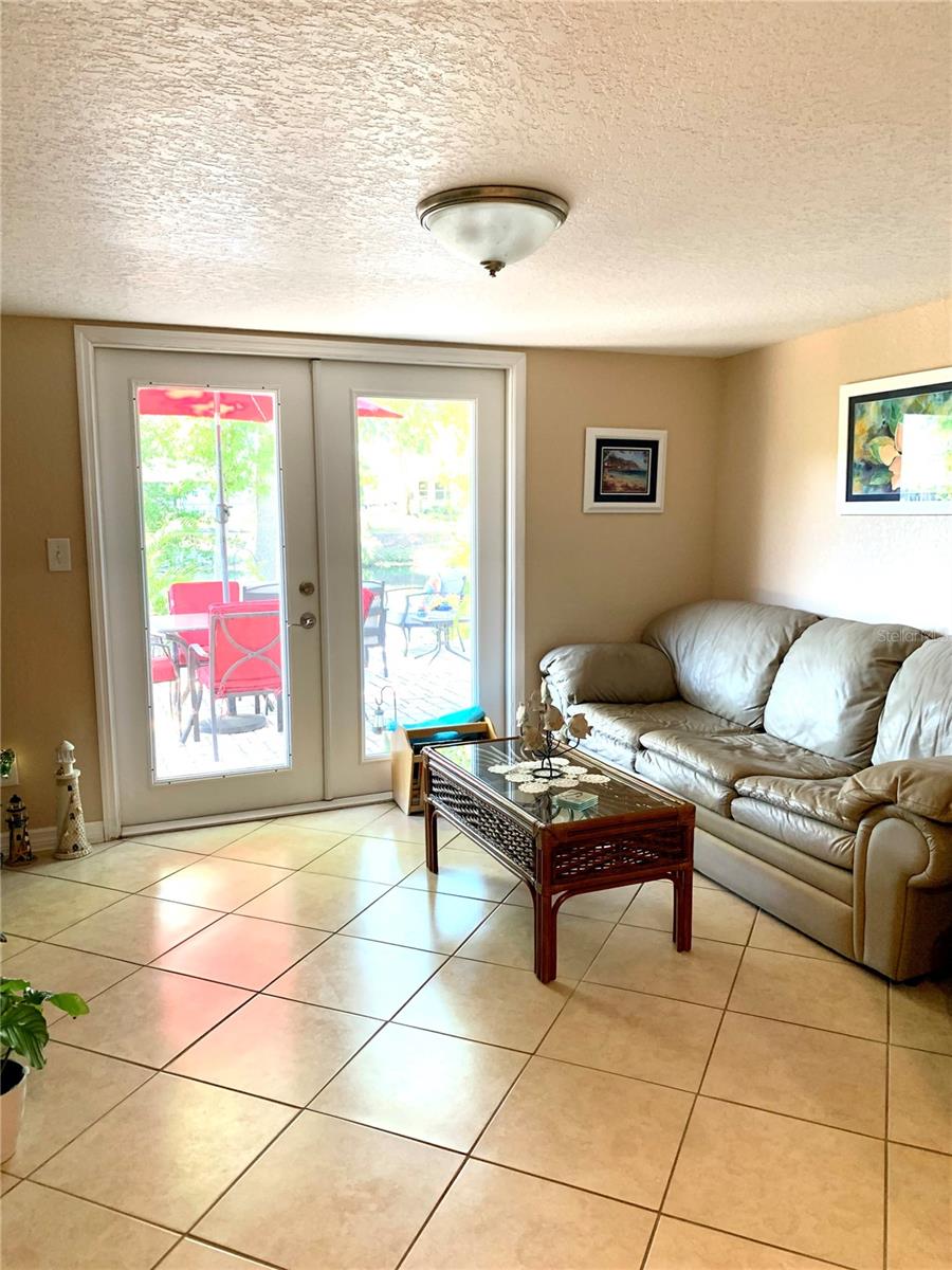 BOCA CIEGA RIDGE 6TH ADD - Residential