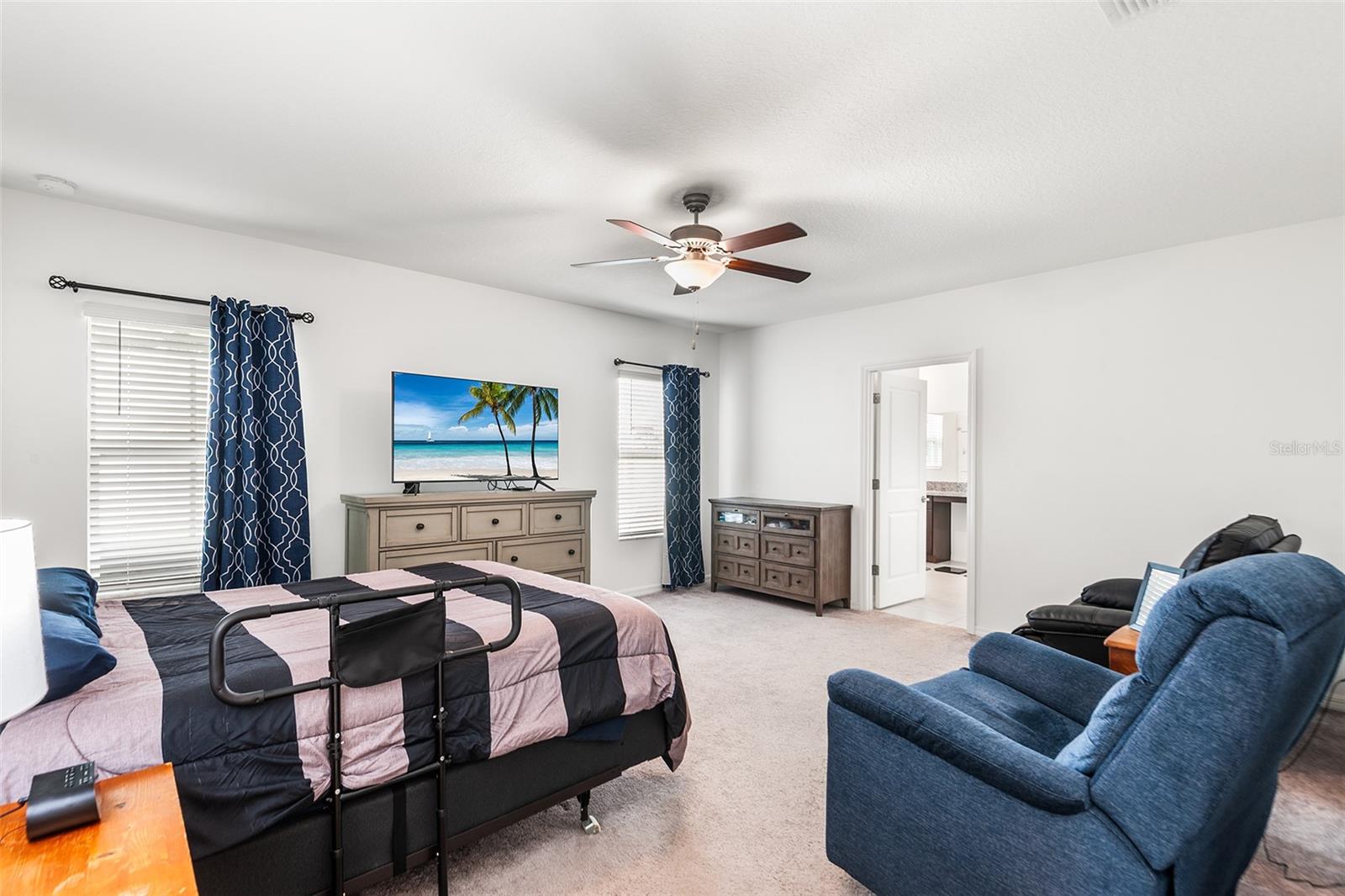 WIND MEADOWS SOUTH - Residential