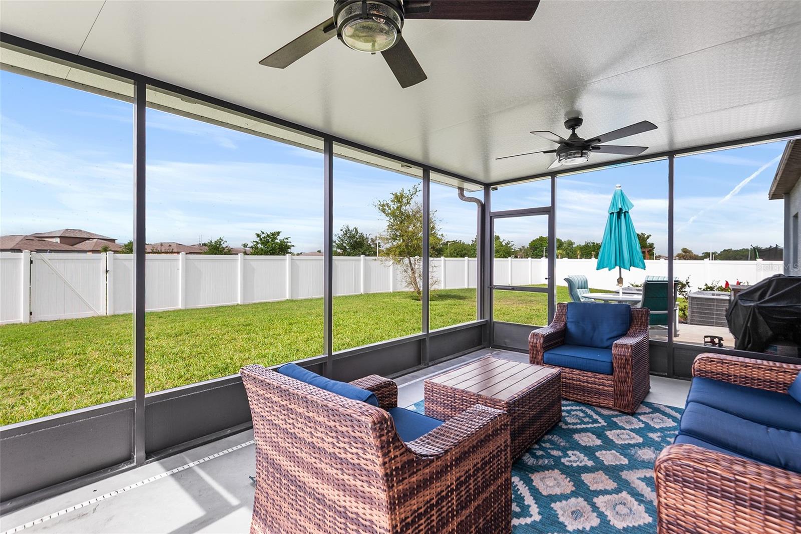 WIND MEADOWS SOUTH - Residential