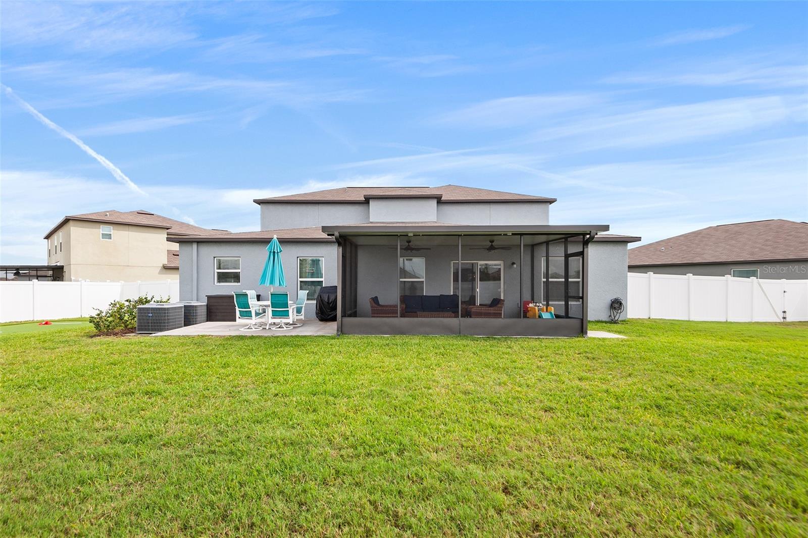 WIND MEADOWS SOUTH - Residential