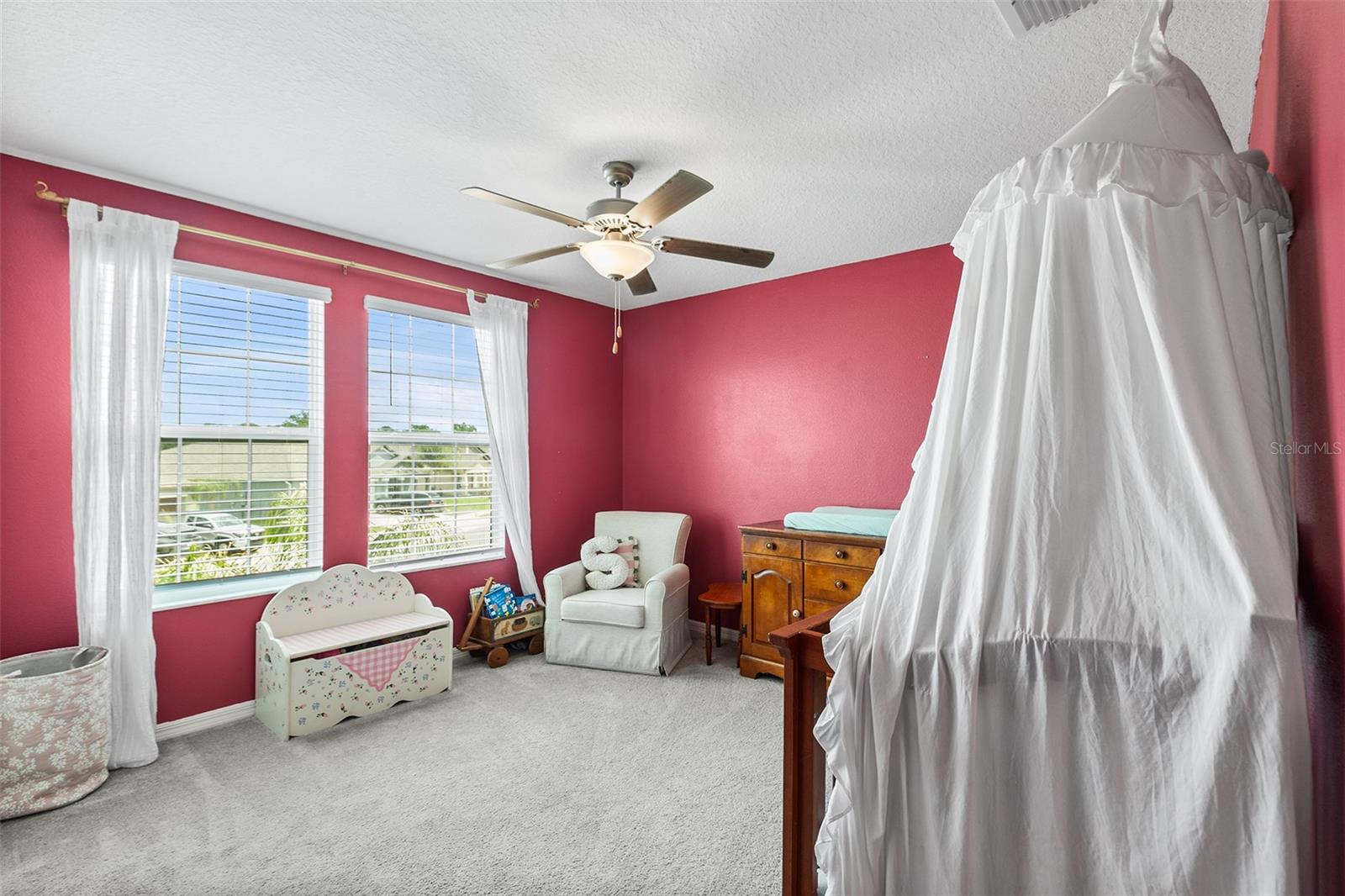 WIND MEADOWS SOUTH - Residential