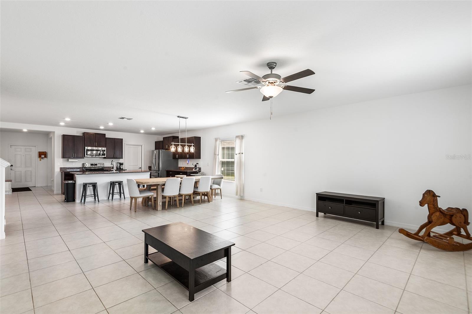 WIND MEADOWS SOUTH - Residential