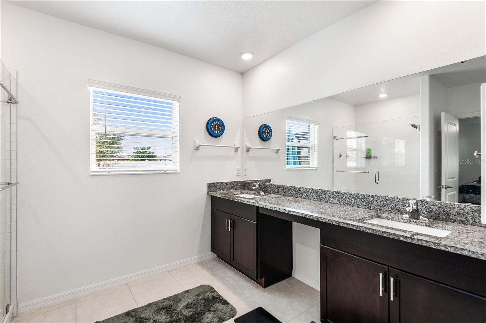 WIND MEADOWS SOUTH - Residential