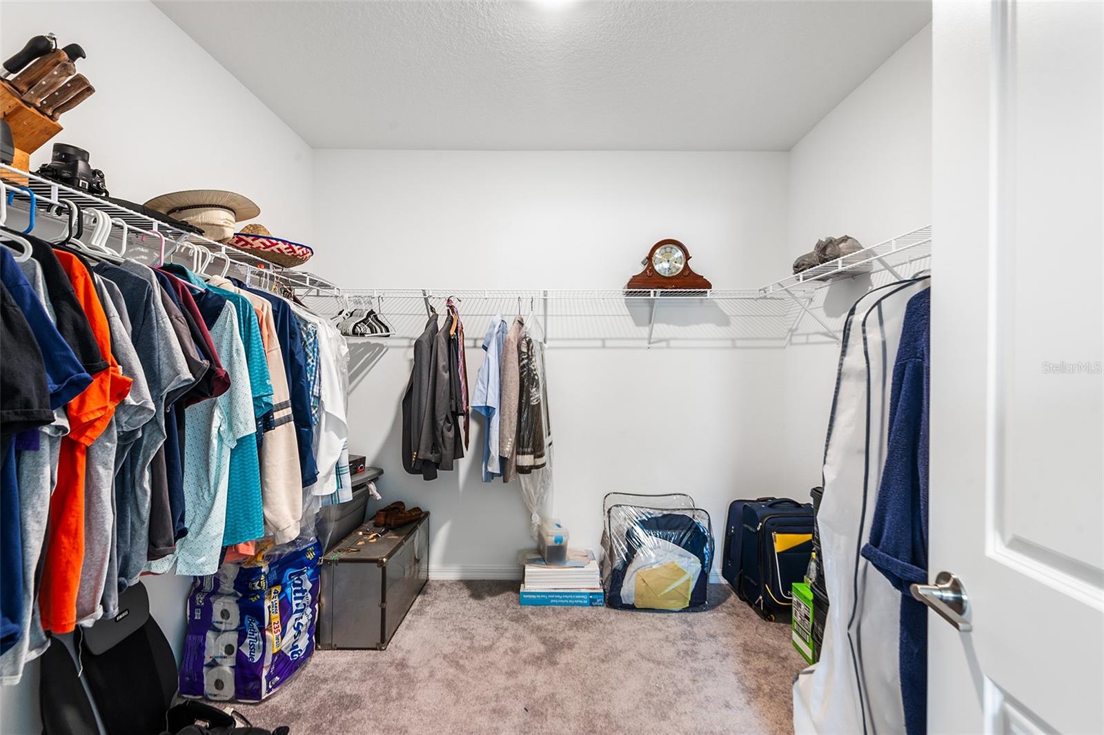 WIND MEADOWS SOUTH - Residential