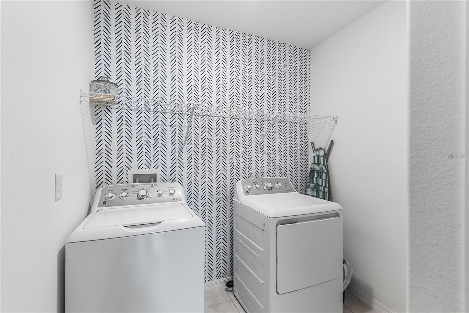 WIND MEADOWS SOUTH - Residential