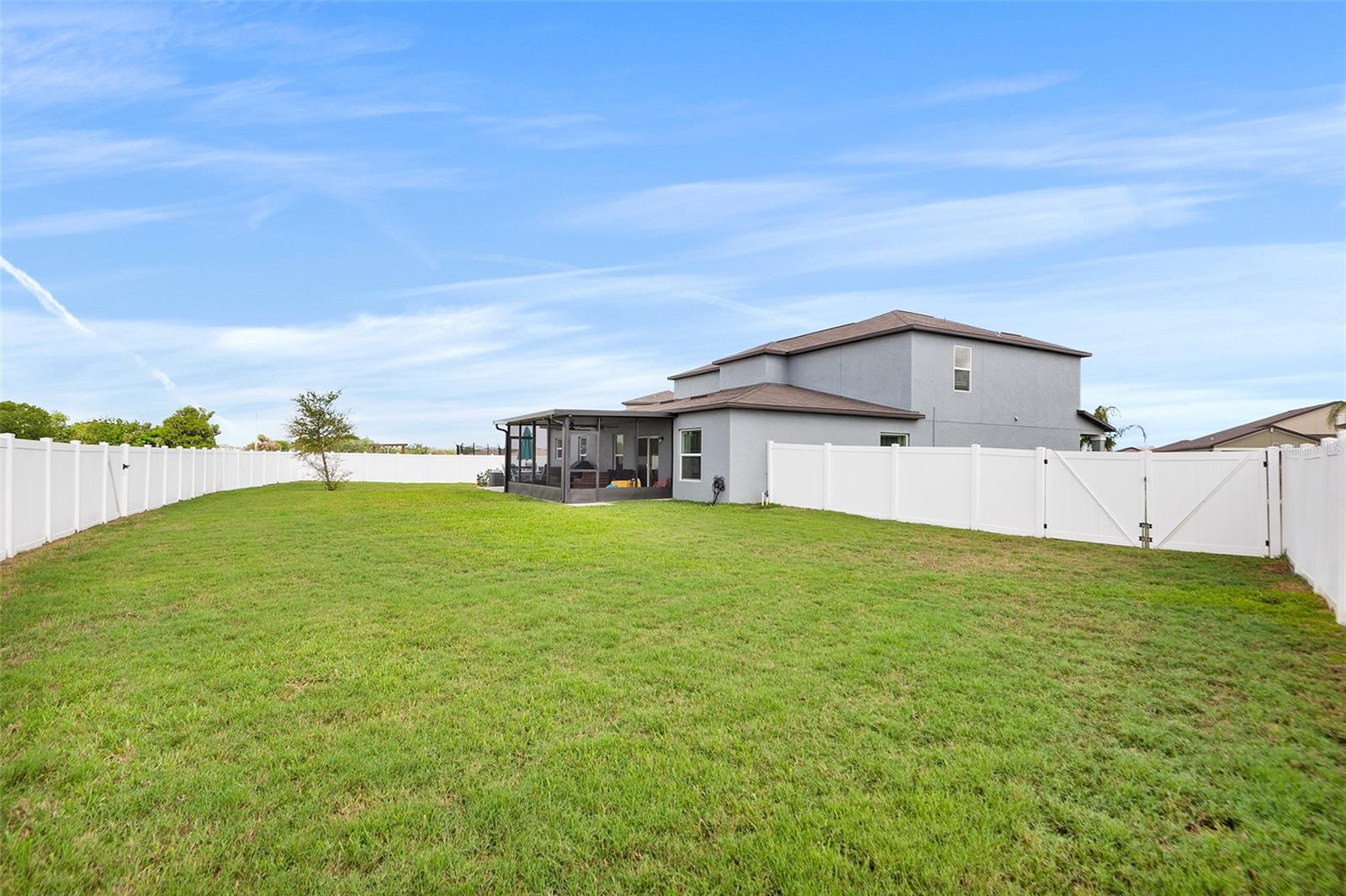 WIND MEADOWS SOUTH - Residential