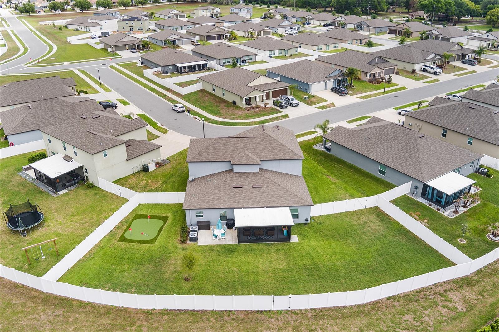 WIND MEADOWS SOUTH - Residential