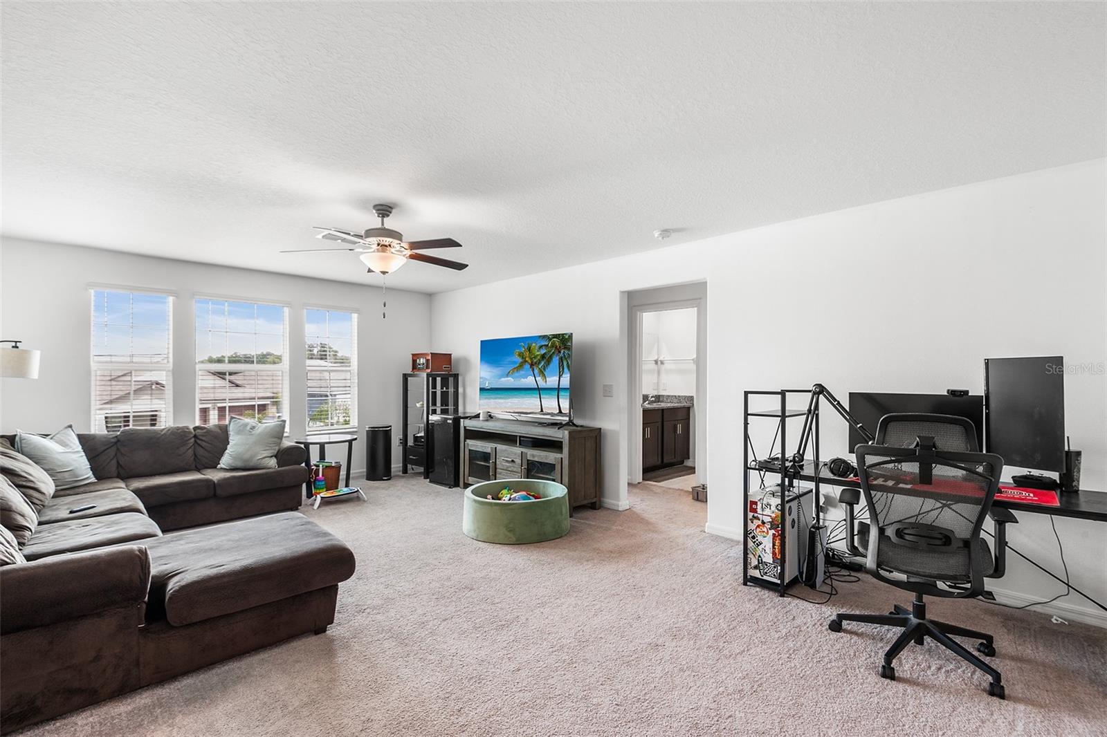 WIND MEADOWS SOUTH - Residential