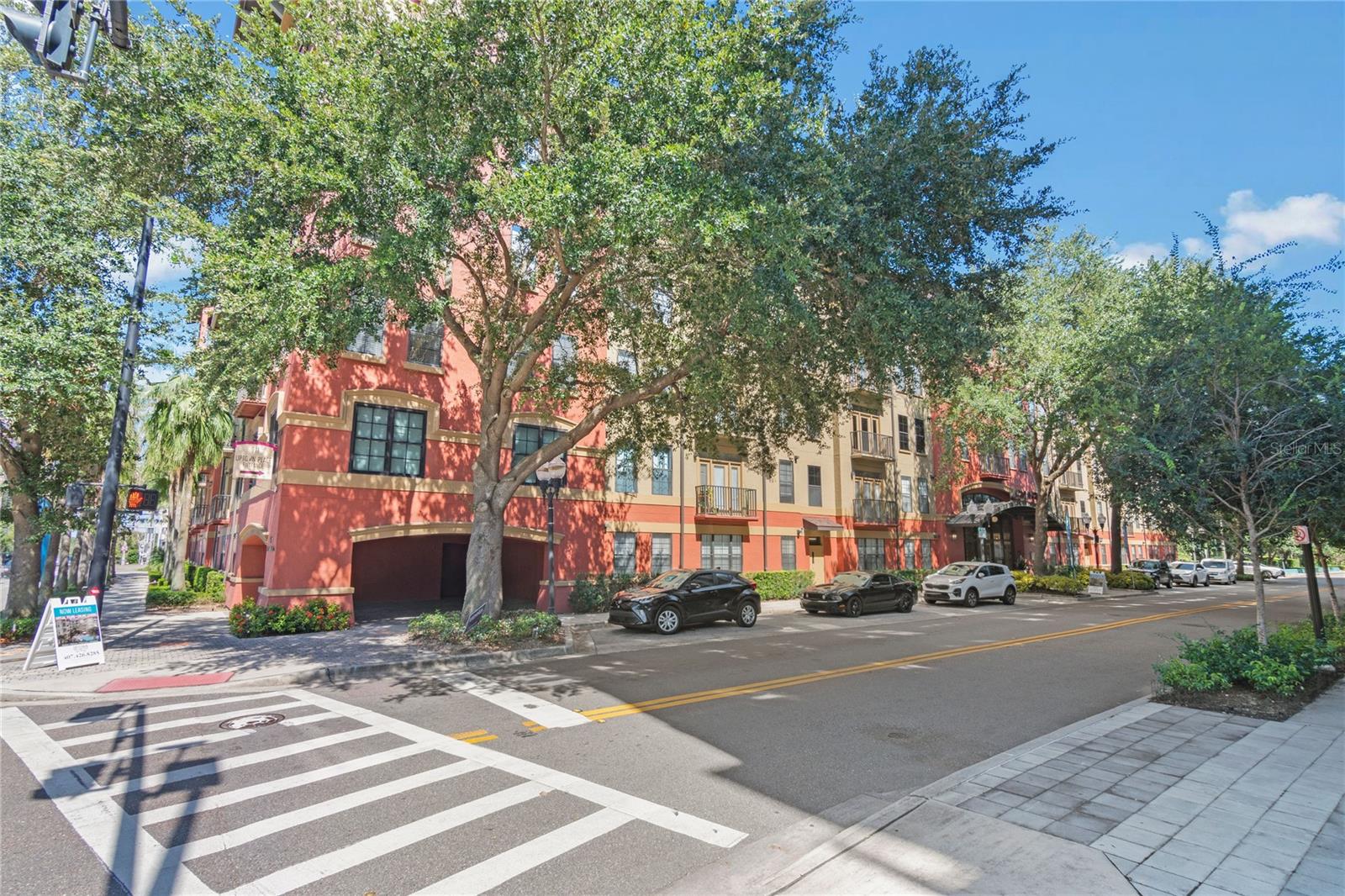 911 N ORANGE AVENUE 448
