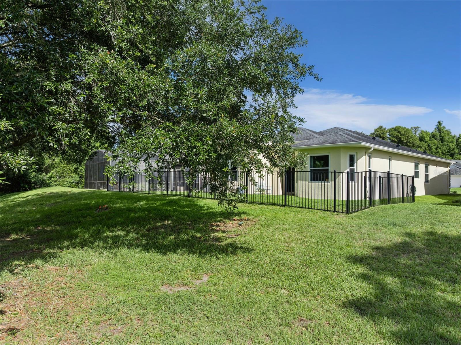 SANCTUARY - Residential
