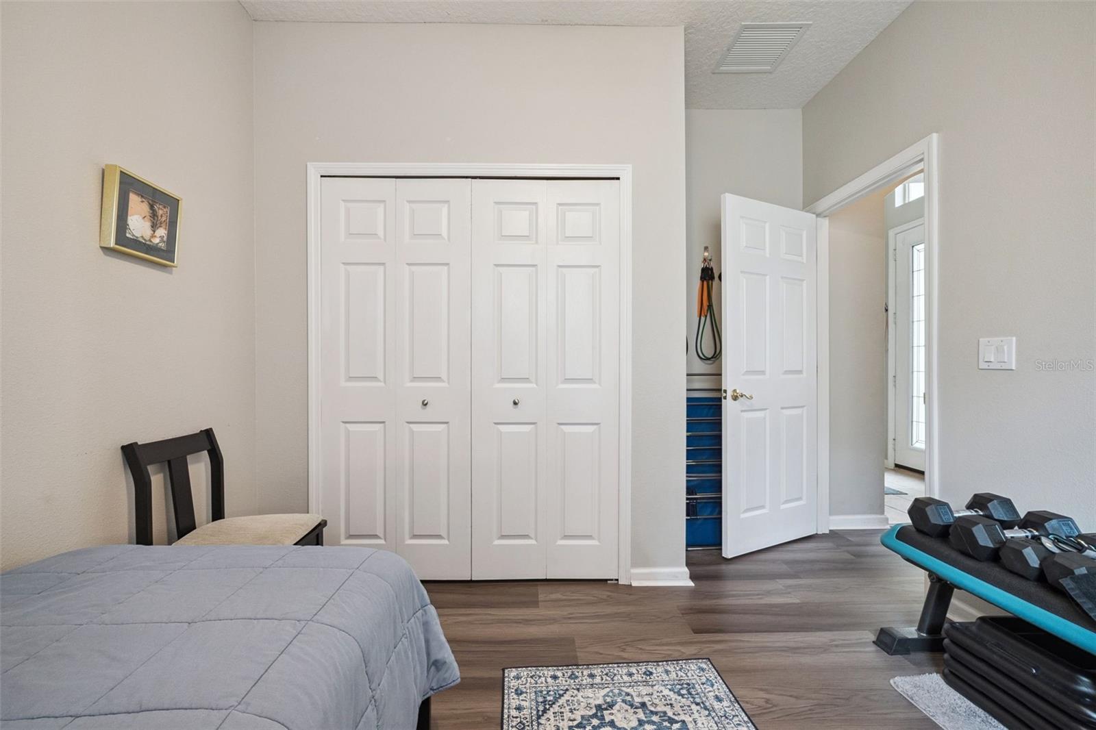 SANCTUARY - Residential