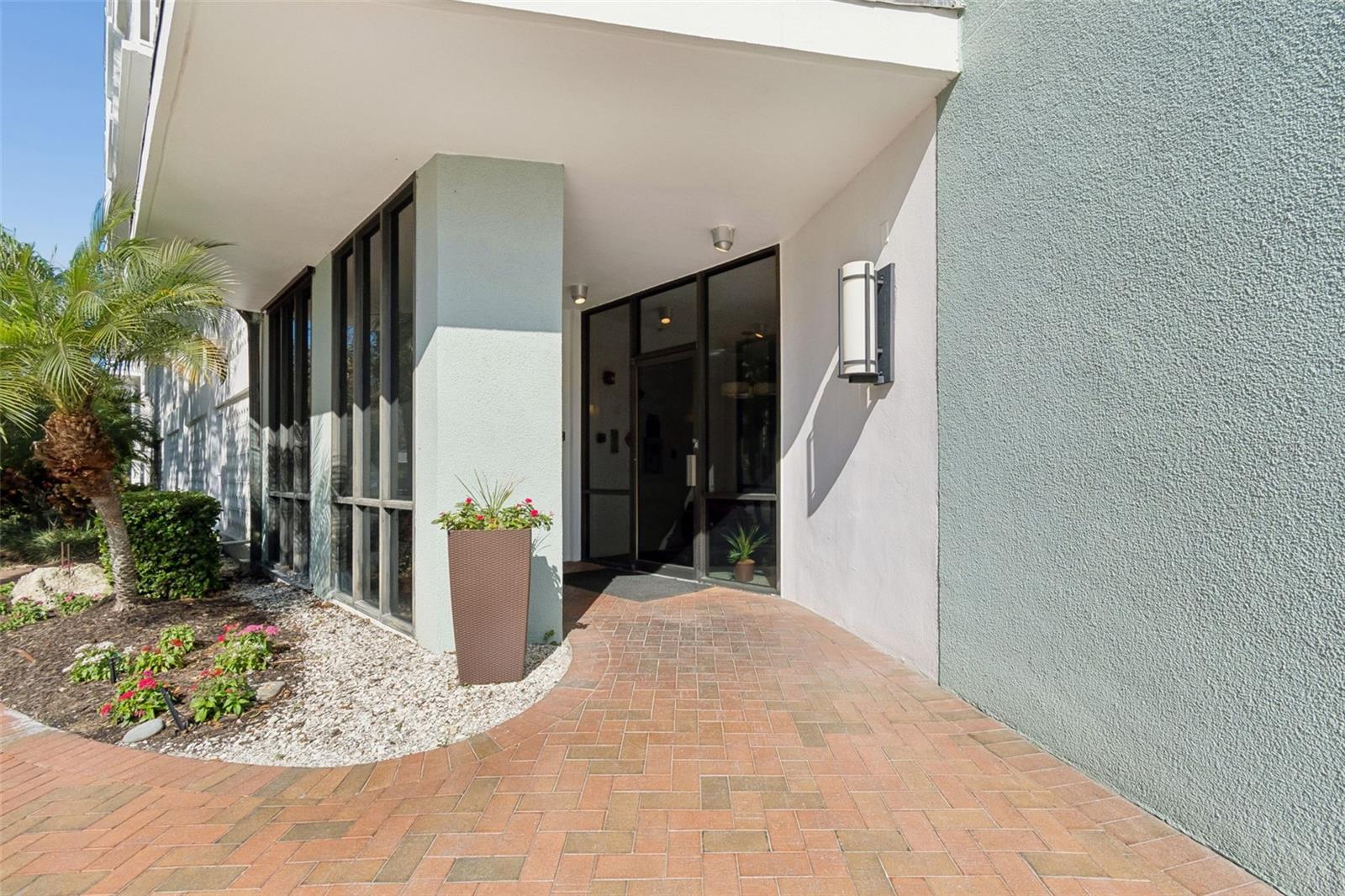 HARBOUR HILL CONDO - Residential