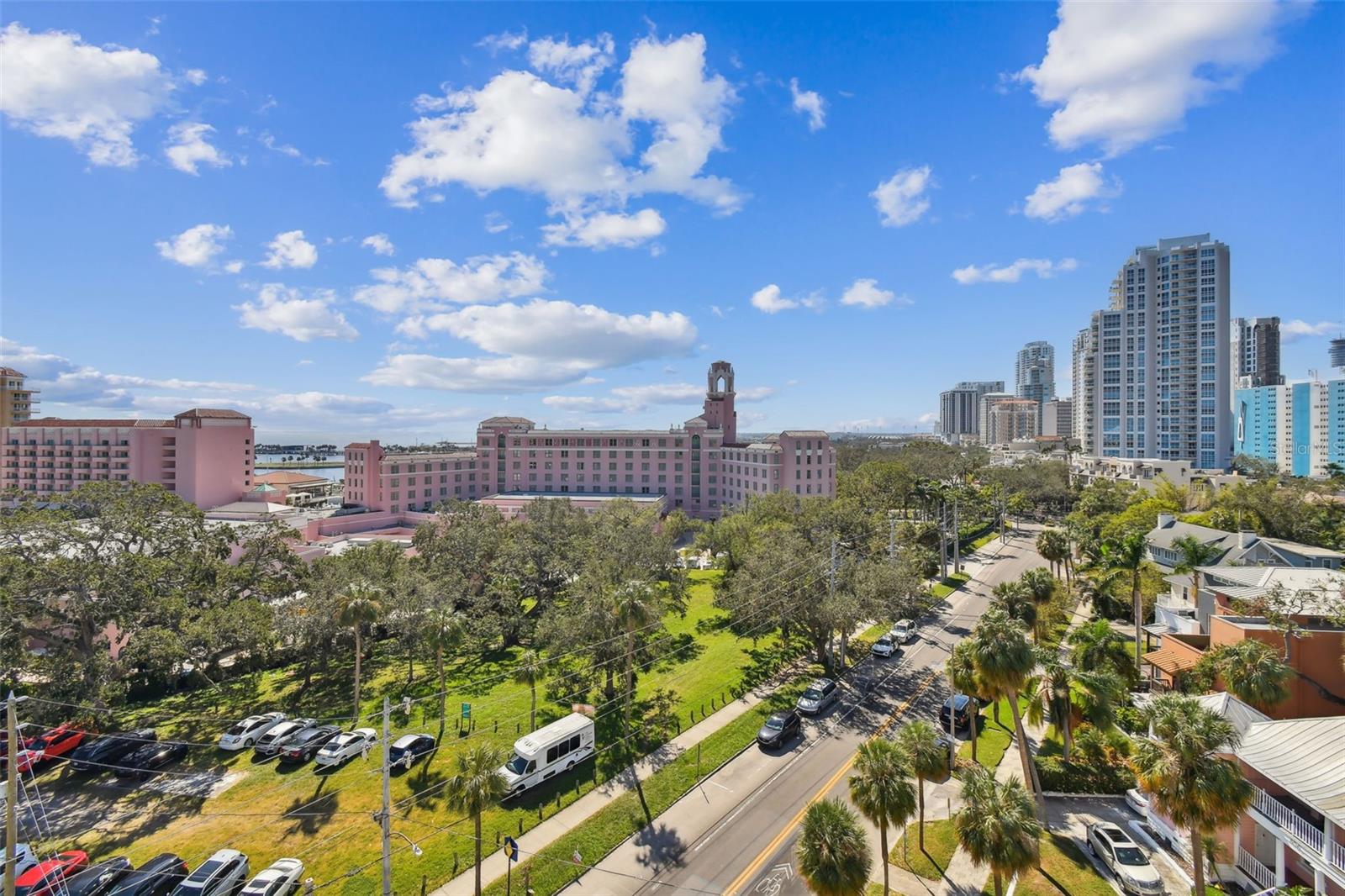 HARBOUR HILL CONDO - Residential