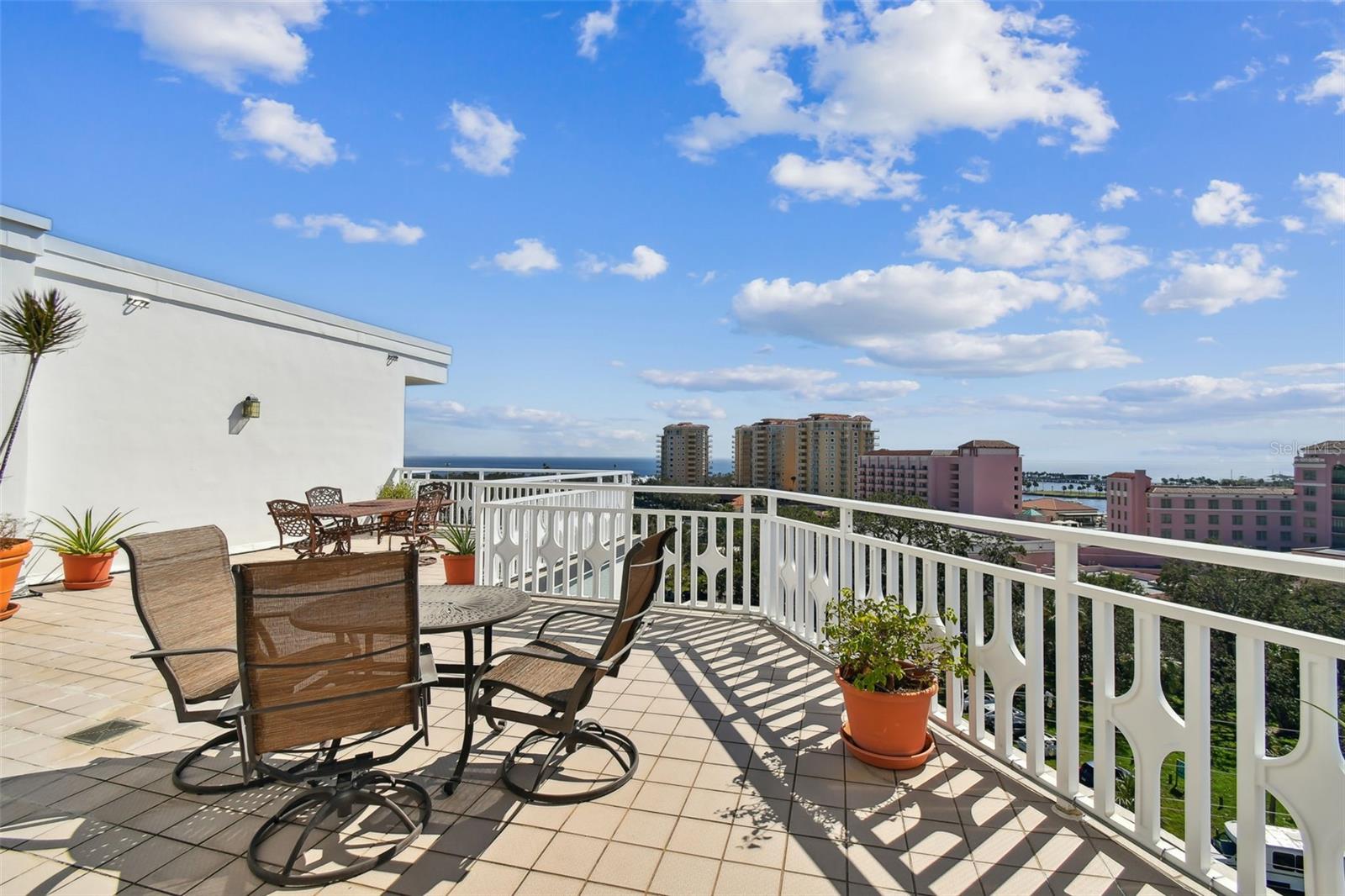 HARBOUR HILL CONDO - Residential