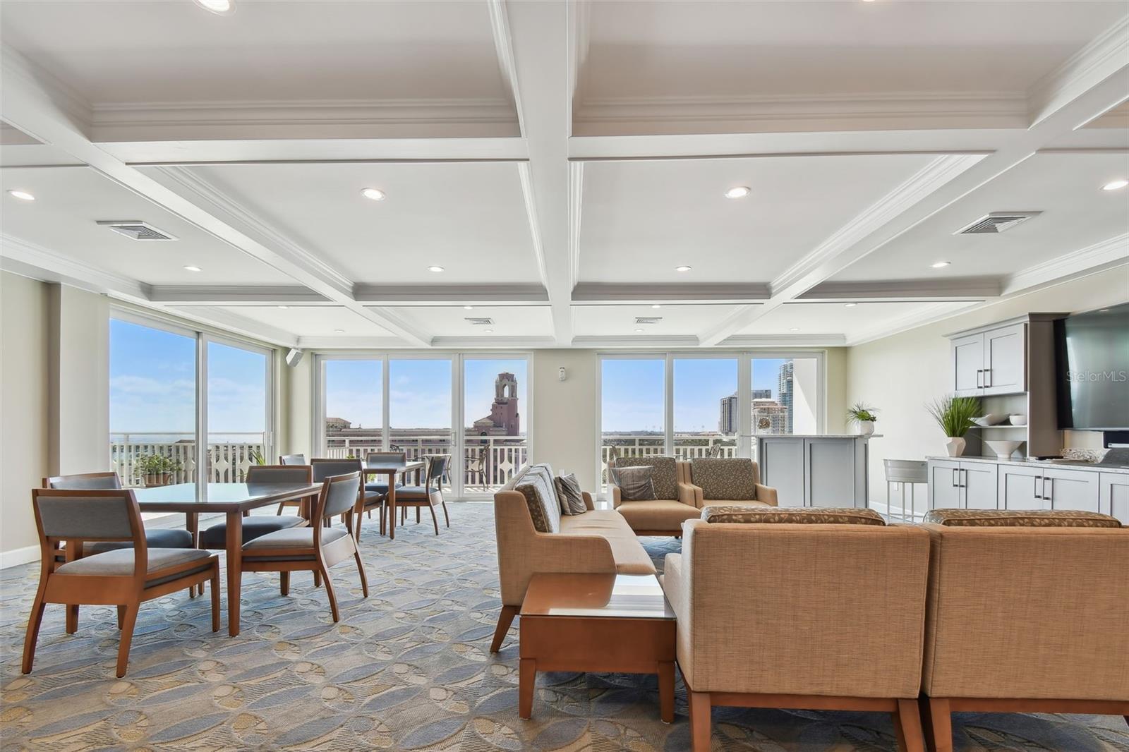 HARBOUR HILL CONDO - Residential