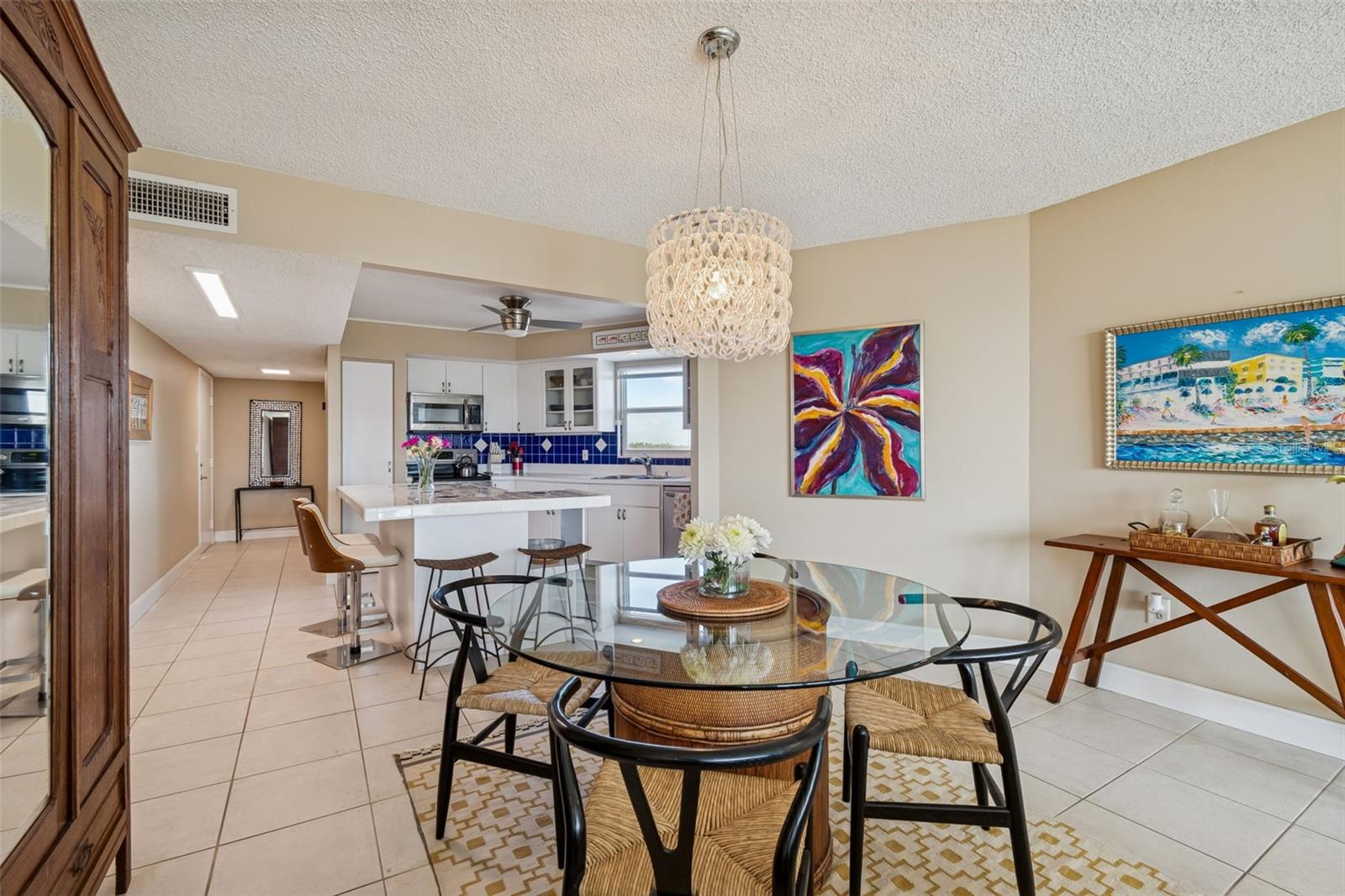 HARBOUR HILL CONDO - Residential