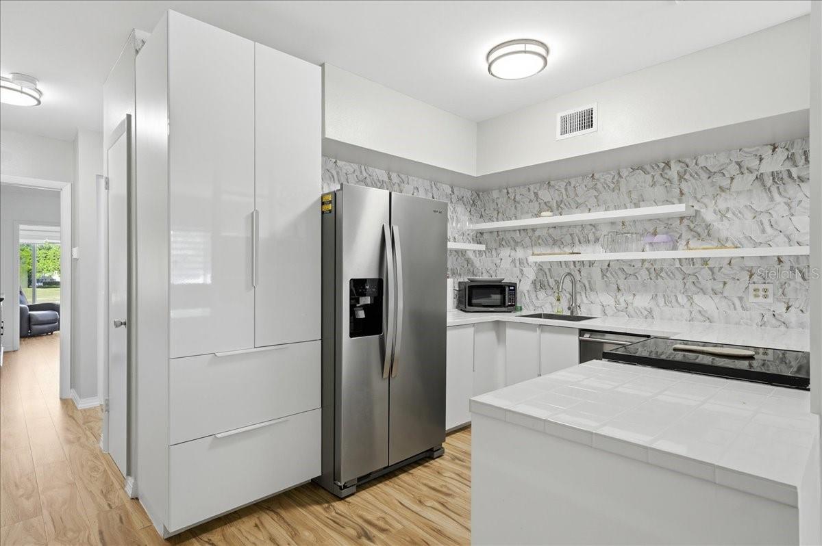 ON TOP OF THE WORLD - Residential Lease