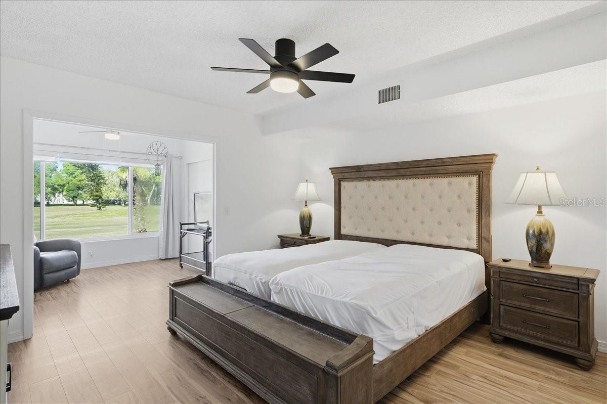 ON TOP OF THE WORLD - Residential Lease