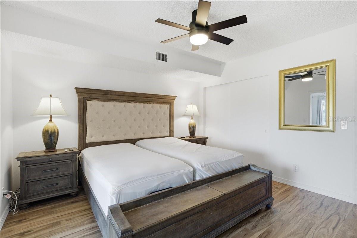 ON TOP OF THE WORLD - Residential Lease