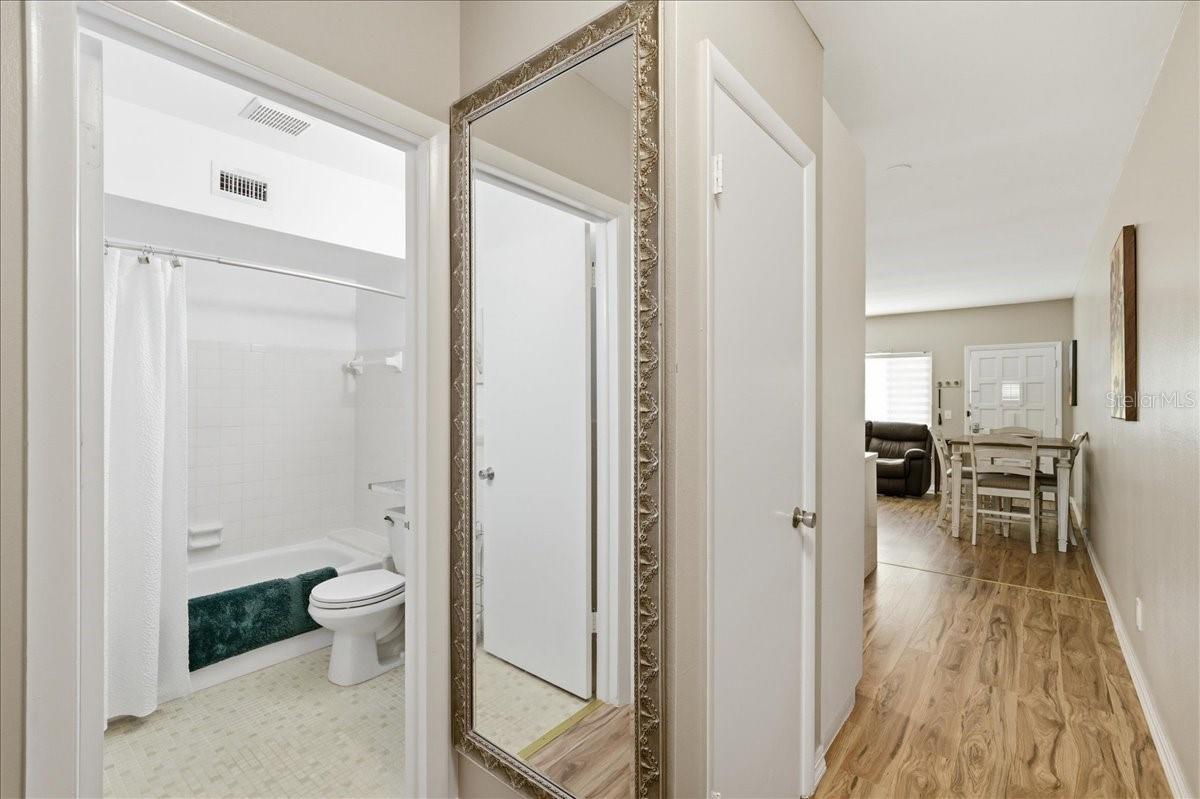 ON TOP OF THE WORLD - Residential Lease