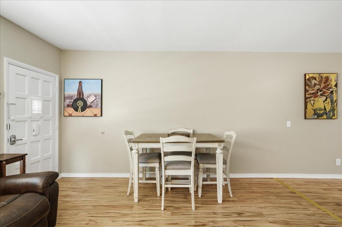 ON TOP OF THE WORLD - Residential Lease