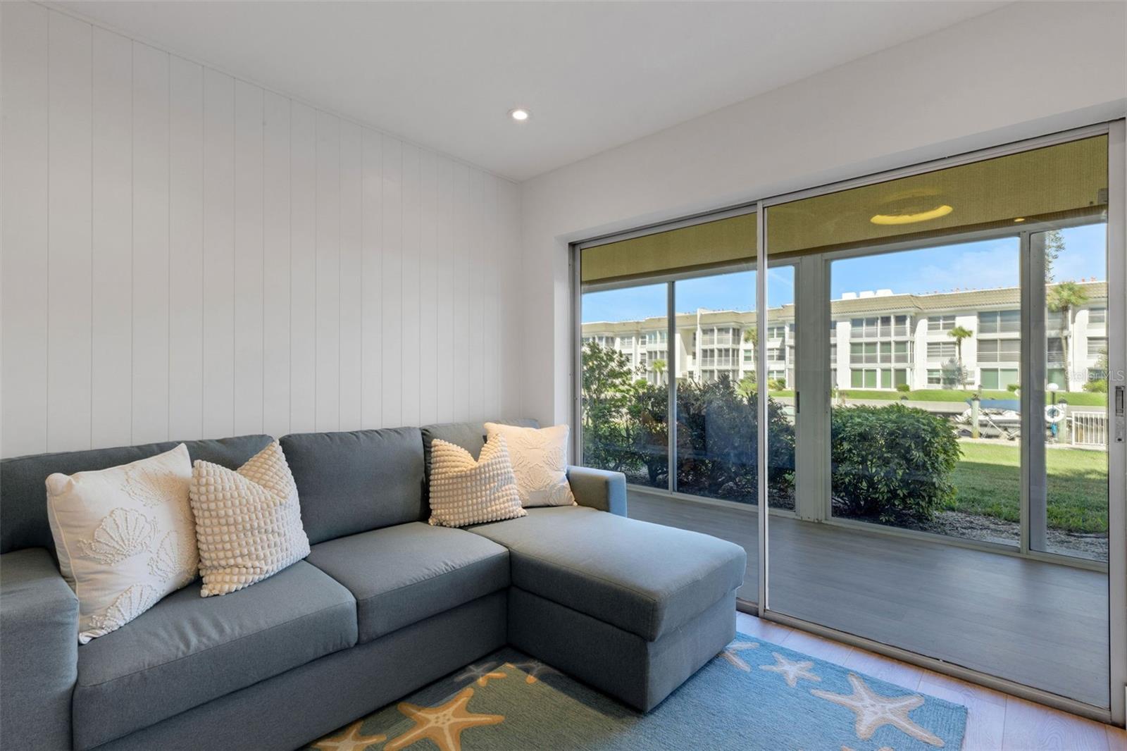 LONGBOAT HARBOUR - Residential Lease