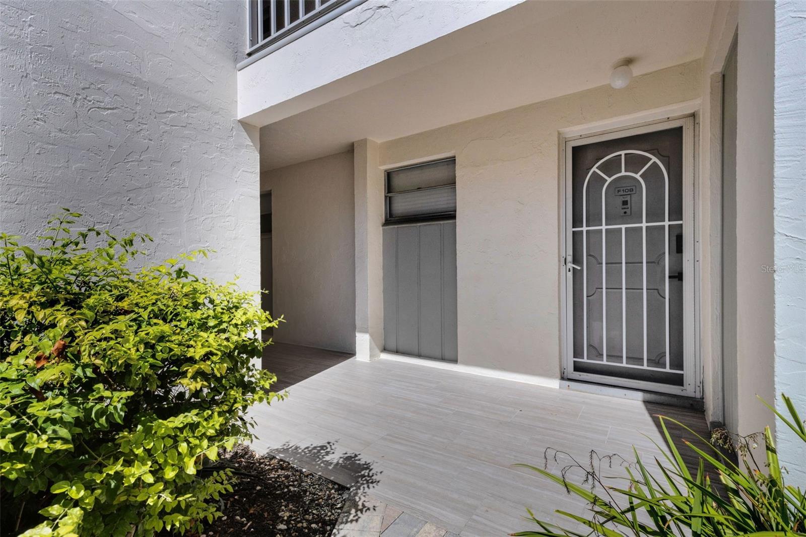 LONGBOAT HARBOUR - Residential Lease