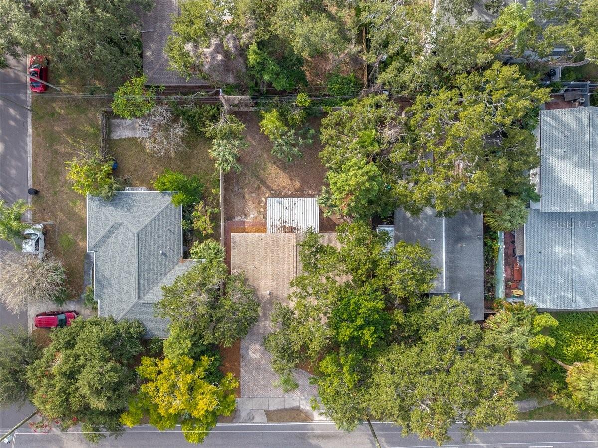 JUNGLE BEACH - Residential