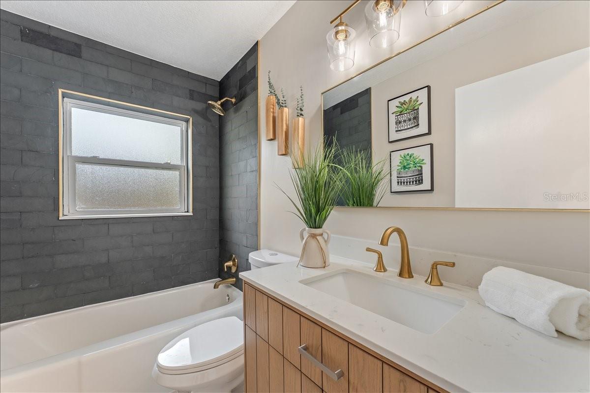 JUNGLE BEACH - Residential