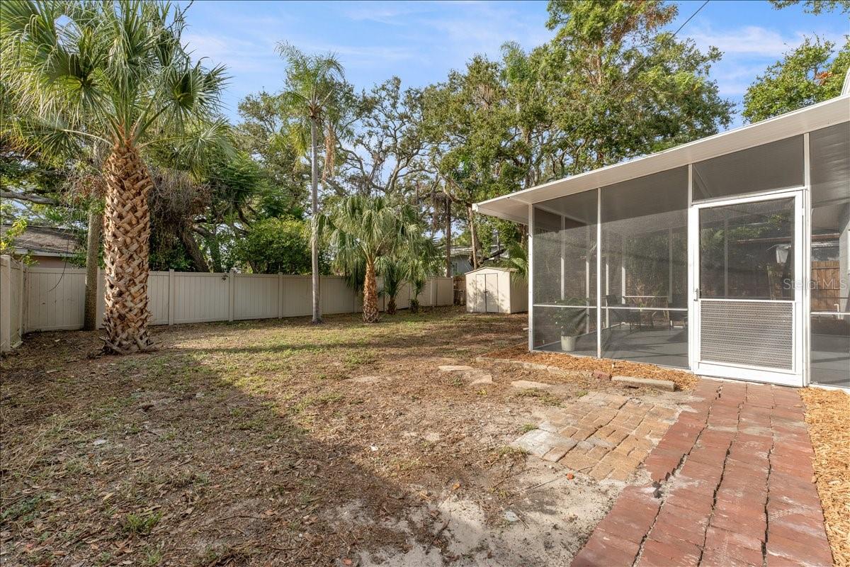 JUNGLE BEACH - Residential