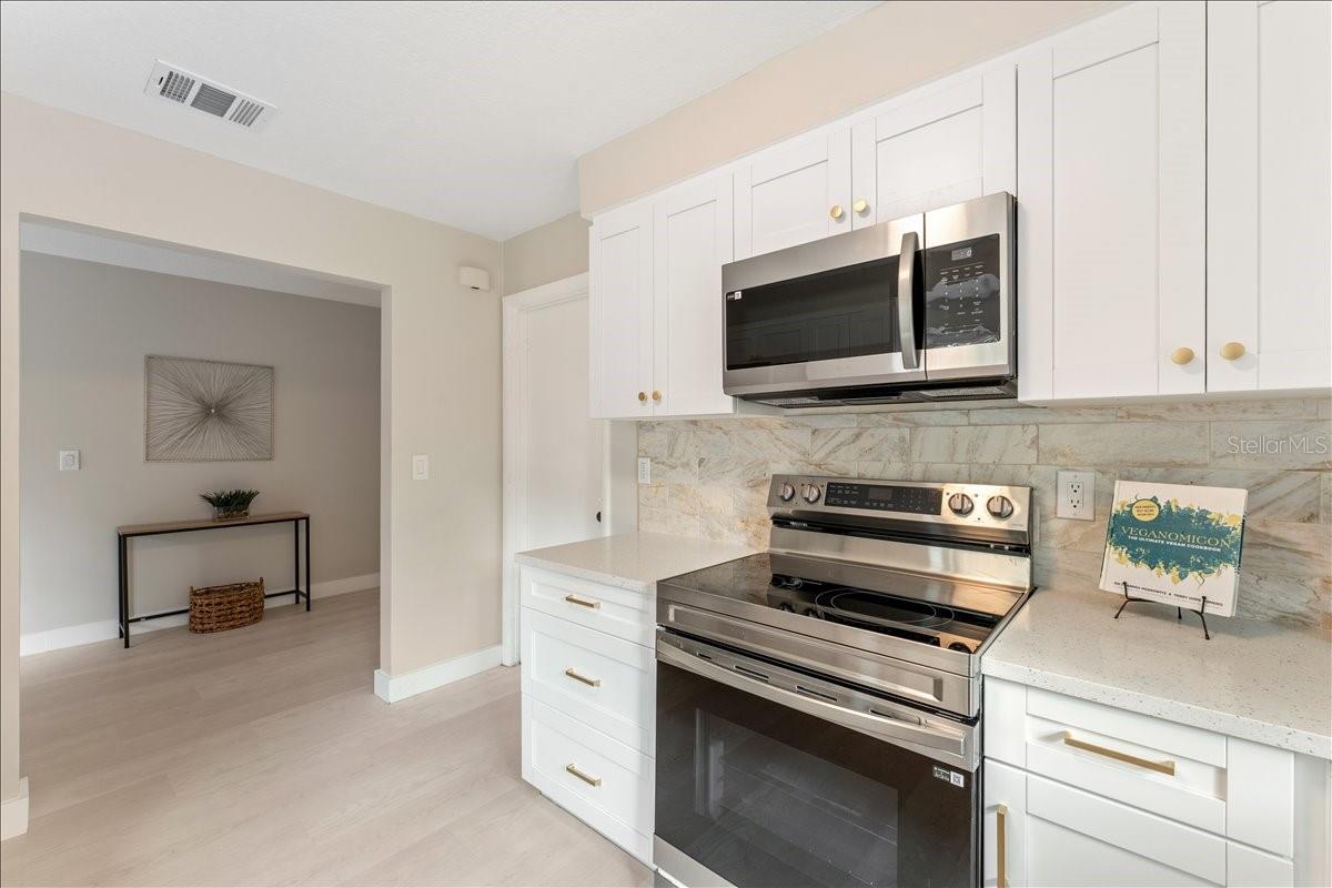 JUNGLE BEACH - Residential