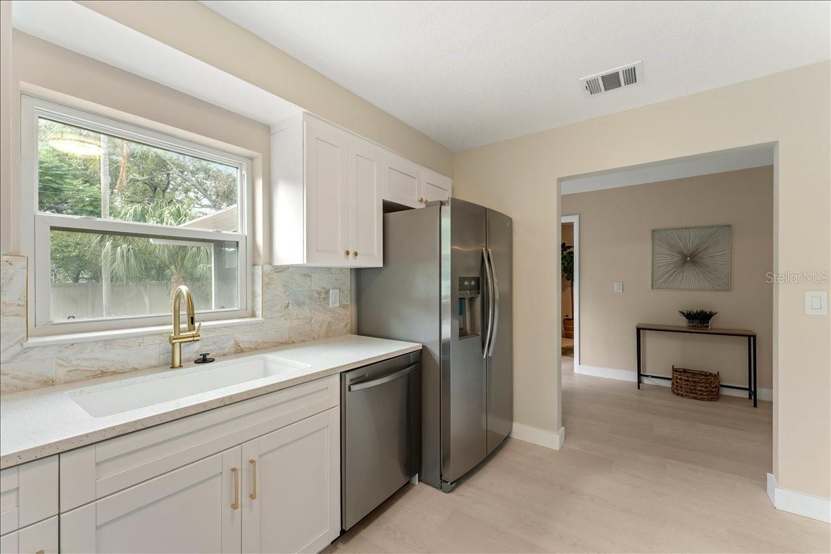 JUNGLE BEACH - Residential