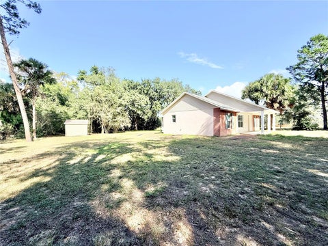 Tiny photo for 10933 N Em En El Grove Road, Leesburg, FL 34788 (MLS # G5119613)