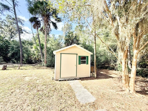 Tiny photo for 10933 N Em En El Grove Road, Leesburg, FL 34788 (MLS # G5119613)