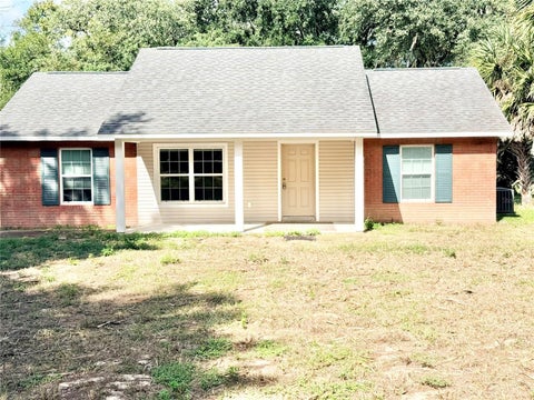 Tiny photo for 10933 N Em En El Grove Road, Leesburg, FL 34788 (MLS # G5119613)