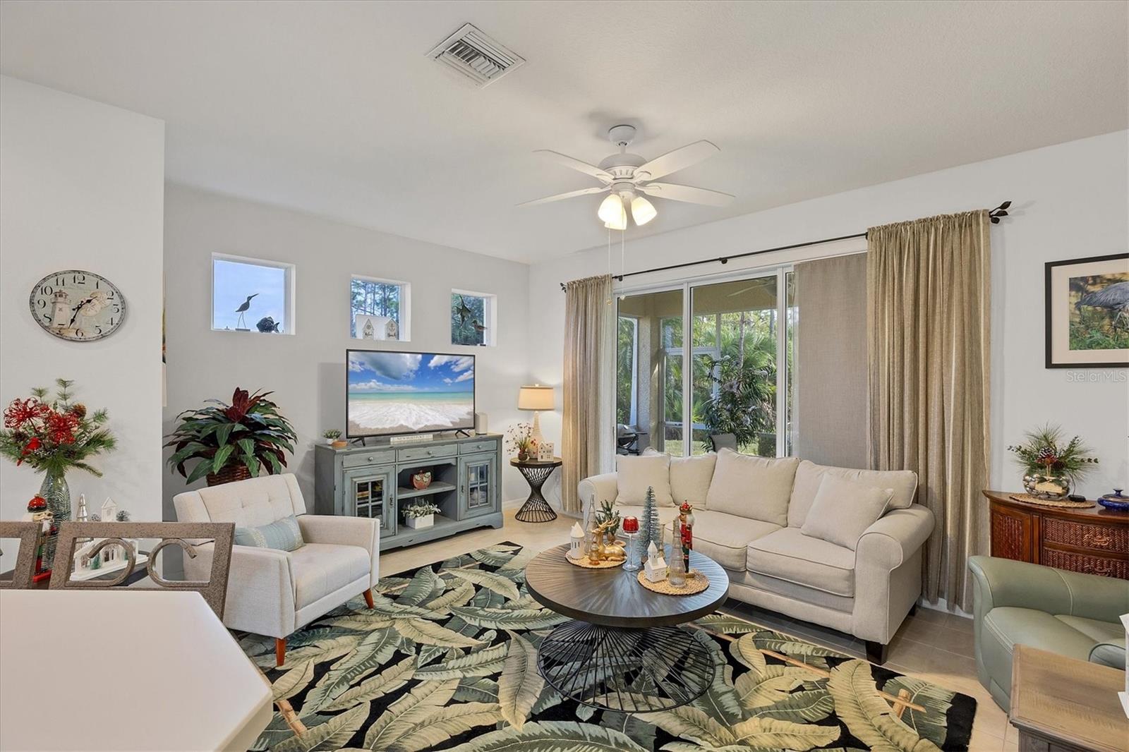 TOWNS AT LAKESIDE - Residential