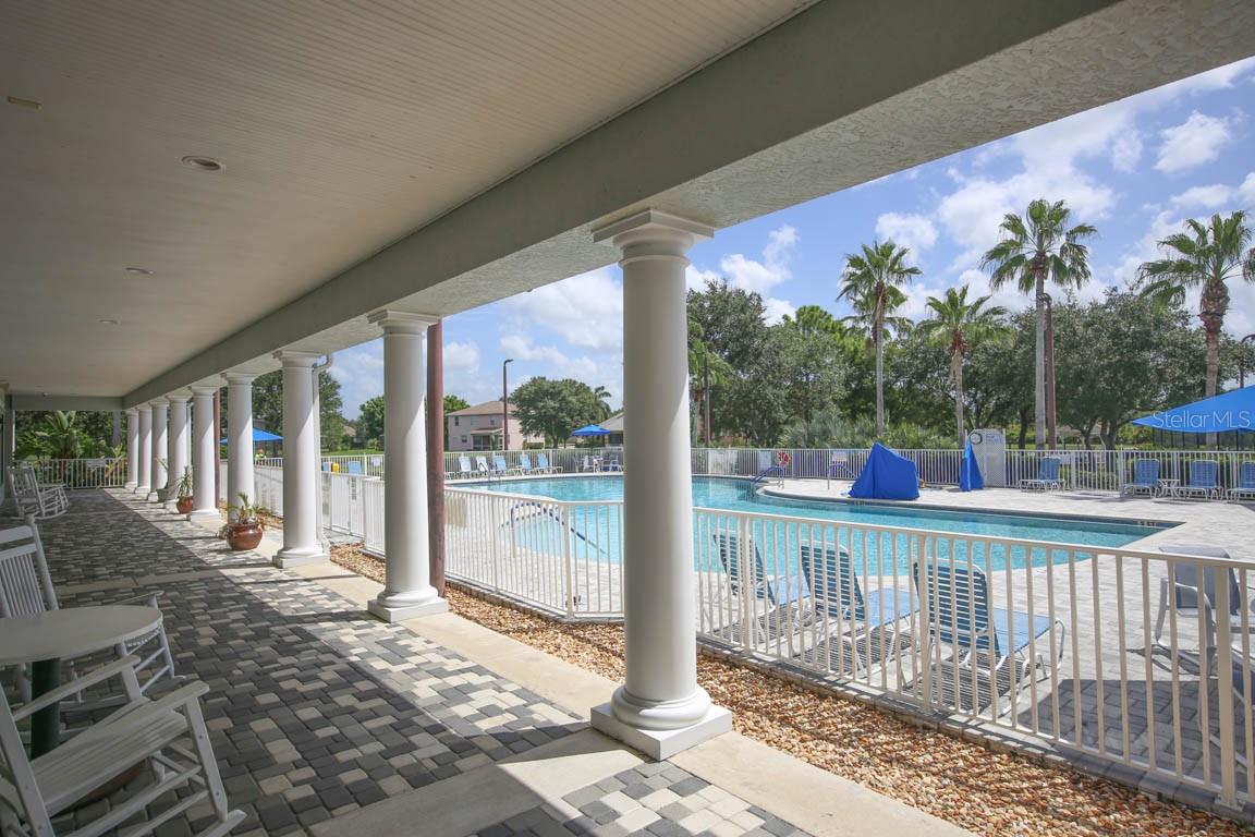 TOWNS AT LAKESIDE - Residential