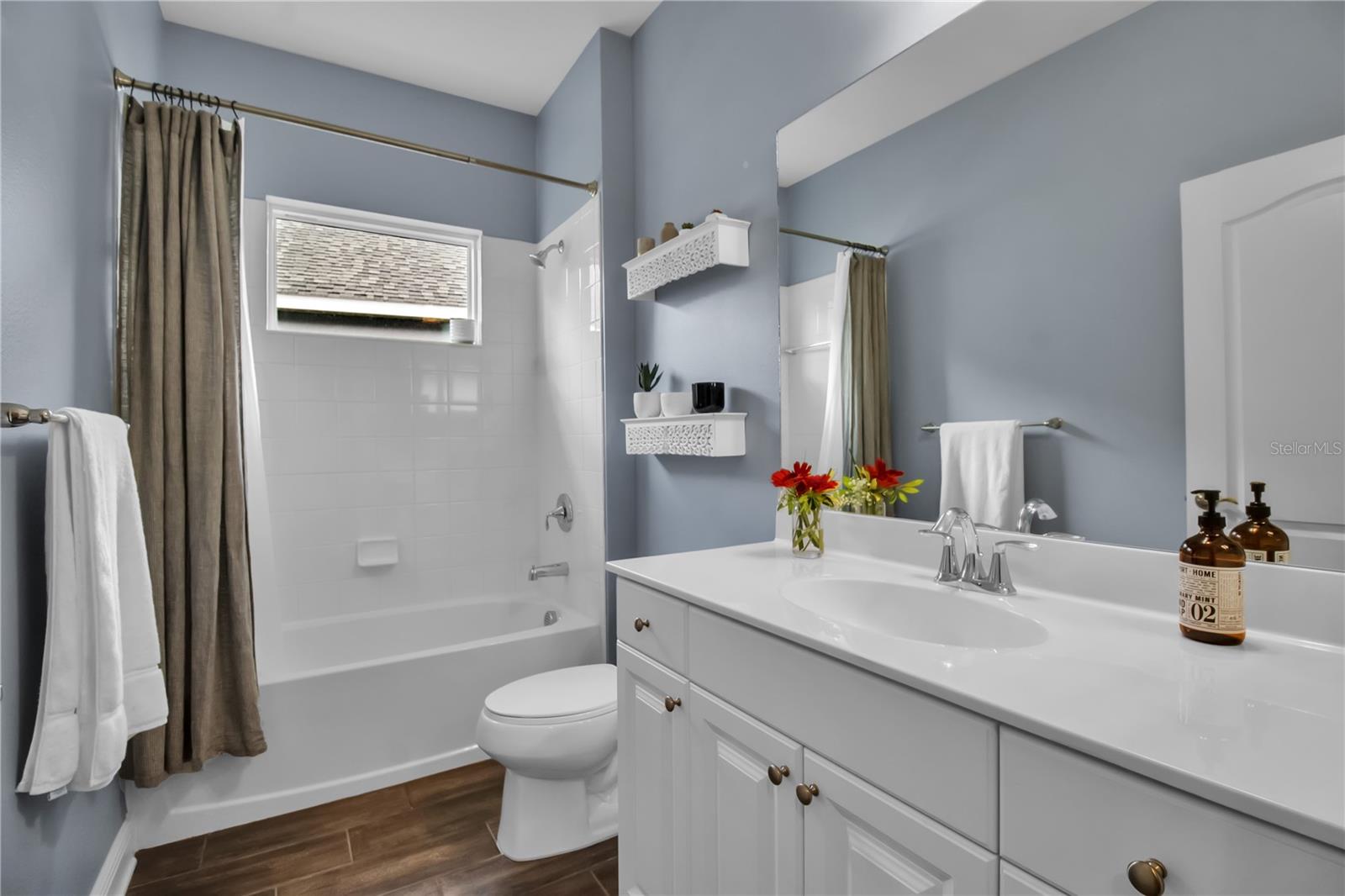 RIDGE AT CROSSING CREEK PH I - Residential